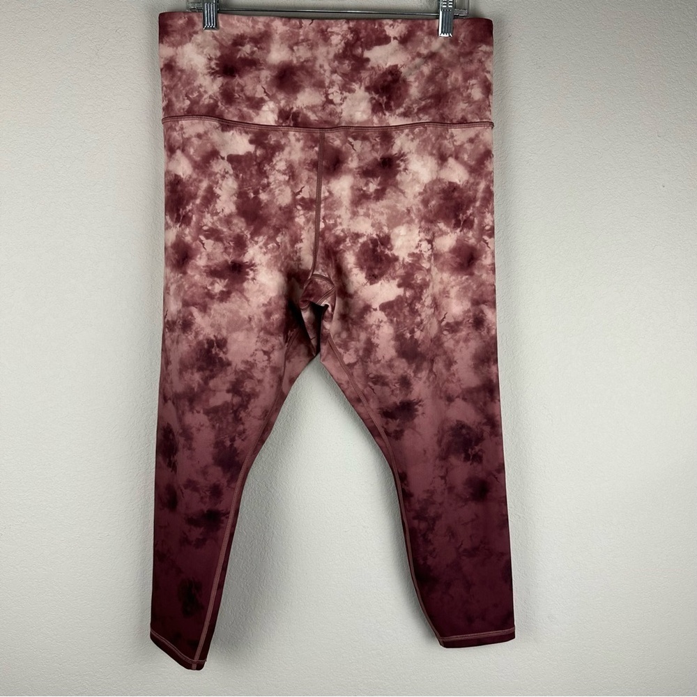 Athleta Dark Pink Cream Tie Dye Cloud Elation Printed 7/8 Athleisure Tights 1X